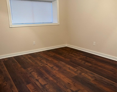 12546 Chalmette Street - Photo Thumbnail 6
