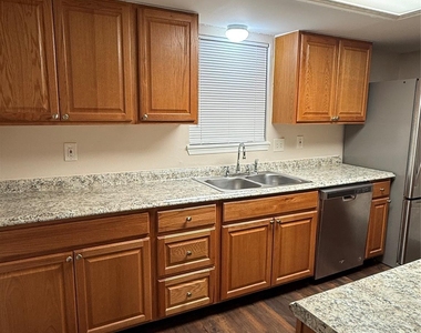 12546 Chalmette Street - Photo Thumbnail 3