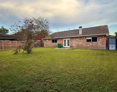 12546 Chalmette Street - Photo Thumbnail 11