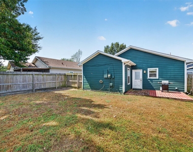 21310 Sweet Grass Lane - Photo Thumbnail 20