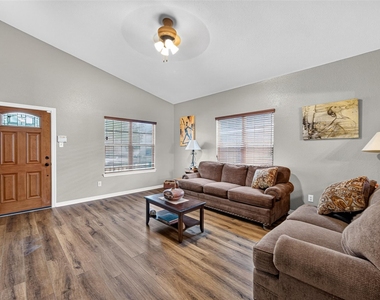 21310 Sweet Grass Lane - Photo Thumbnail 4