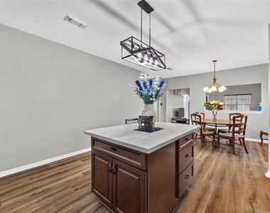 21310 Sweet Grass Lane - Photo Thumbnail 9
