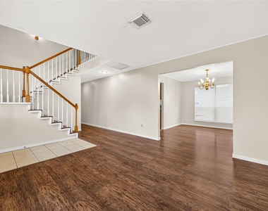 10115 Storm Meadow Drive - Photo Thumbnail 2