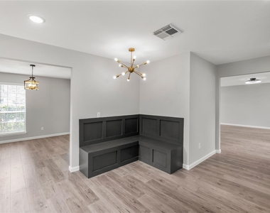 4523 Waterfall Way - Photo Thumbnail 5