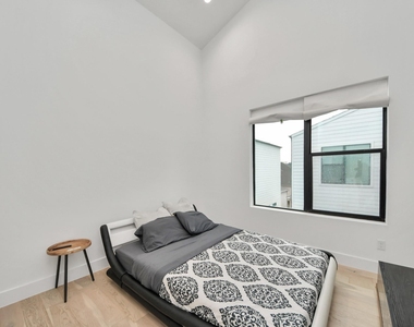 5905 Fairdale Lane - Photo Thumbnail 8