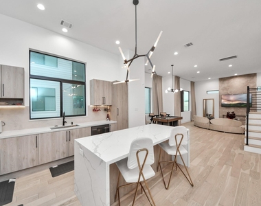 5905 Fairdale Lane - Photo Thumbnail 26