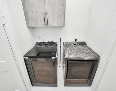 5905 Fairdale Lane - Photo Thumbnail 23