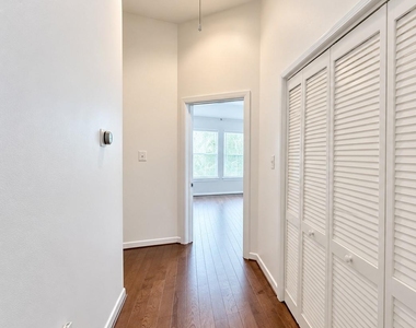 1005 Joe Annie Street - Photo Thumbnail 17