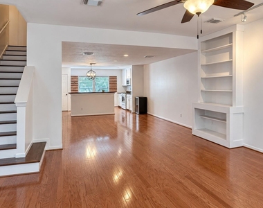 1005 Joe Annie Street - Photo Thumbnail 9