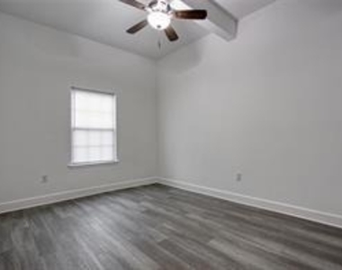 14310 1/2 Unit T Sweeney Road - Photo Thumbnail 7