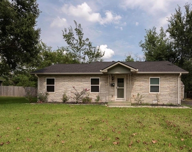 406 Emmett Street - Photo Thumbnail 14