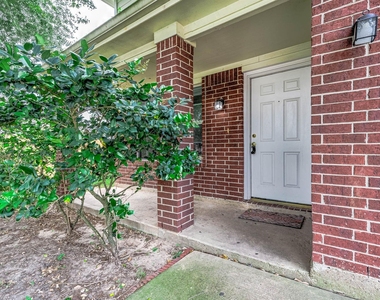 17219 Morning Blossom Place - Photo Thumbnail 3