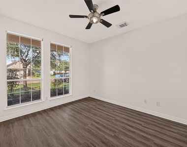 18103 Blues Point Drive - Photo Thumbnail 31