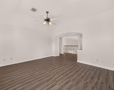 18103 Blues Point Drive - Photo Thumbnail 20