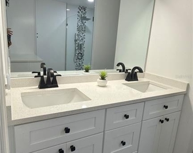 3829 Briarbrook Place - Photo Thumbnail 13