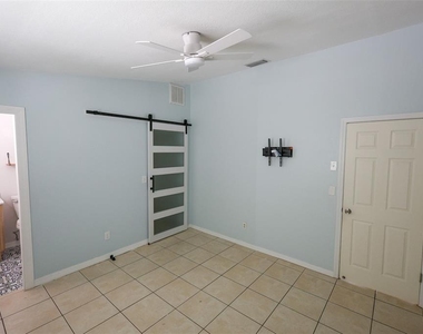 207 12th Avenue S - Photo Thumbnail 6