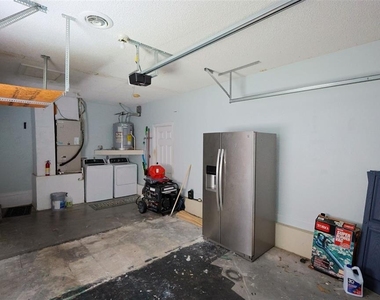 207 12th Avenue S - Photo Thumbnail 17
