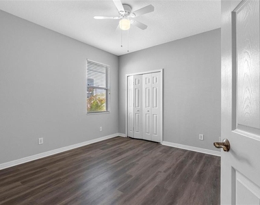 4820 Portmarnock Way - Photo Thumbnail 18