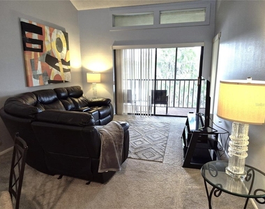 270 Woodlake Wynde - Photo Thumbnail 7