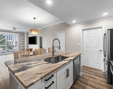 700 S Harbour Island Boulevard - Photo Thumbnail 10