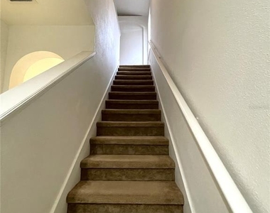 6898 47th Lane N - Photo Thumbnail 11