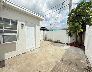 119 147th Avenue E - Photo Thumbnail 14