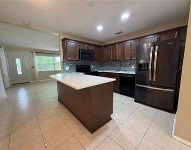 11596 116th Street - Photo Thumbnail 3