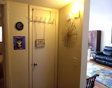 2041 Australia Way W - Photo Thumbnail 27