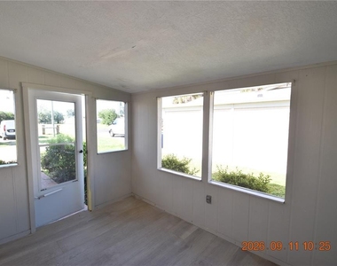 705 2nd Avenue Nw - Photo Thumbnail 8