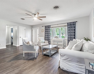 863 Bay Breeze Terrace - Photo Thumbnail 5