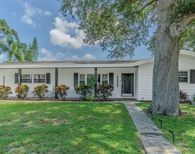 863 Bay Breeze Terrace - Photo Thumbnail 2