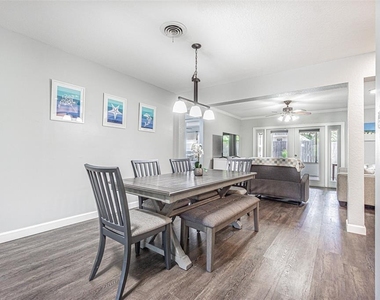 863 Bay Breeze Terrace - Photo Thumbnail 6