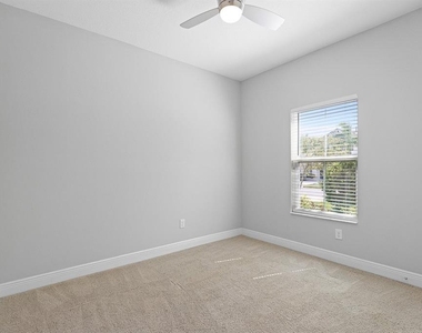 5420 Silver Sun Drive - Photo Thumbnail 19