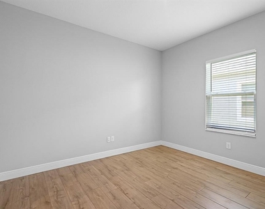 5420 Silver Sun Drive - Photo Thumbnail 25