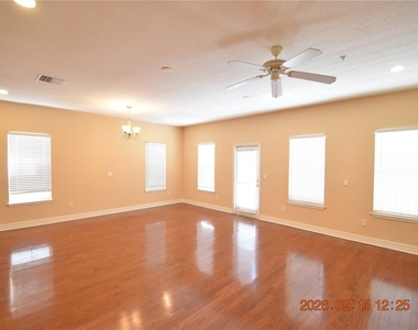 4525 Bay Spring Court - Photo Thumbnail 19