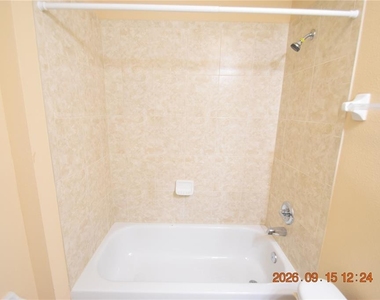 4525 Bay Spring Court - Photo Thumbnail 15
