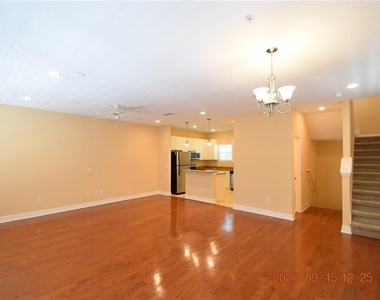 4525 Bay Spring Court - Photo Thumbnail 21