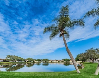 1025 Bowsprit Lane - Photo Thumbnail 16