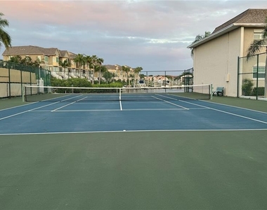 8827 Bay Pointe Drive - Photo Thumbnail 21