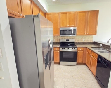 20404 Harvest Oak Court - Photo Thumbnail 4