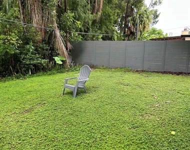 578 Vine Avenue - Photo Thumbnail 6