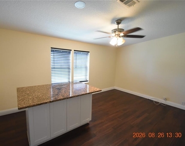 12106 Waterview Drive - Photo Thumbnail 20