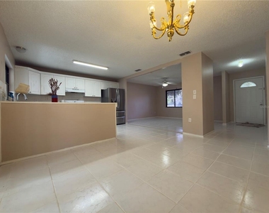 11001 Longhill Drive N - Photo Thumbnail 10