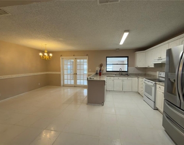 11001 Longhill Drive N - Photo Thumbnail 12