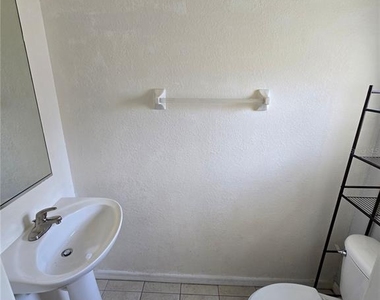 4431 Har Paul Circle - Photo Thumbnail 8