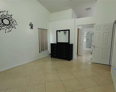 3407 Silver Meadow Way - Photo Thumbnail 12