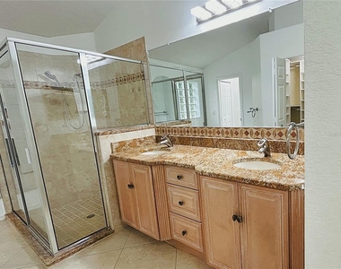 3407 Silver Meadow Way - Photo Thumbnail 14