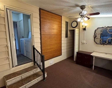 1001 Starkey Road - Photo Thumbnail 10