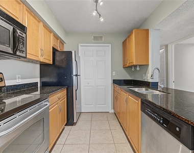 3261 Haviland Court - Photo Thumbnail 10