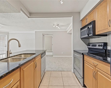 3261 Haviland Court - Photo Thumbnail 9